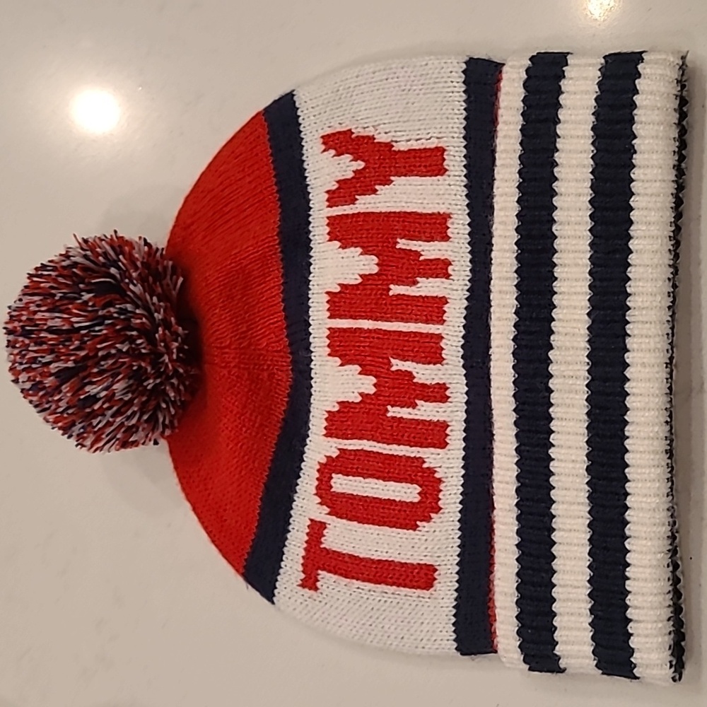 NWOT Tommy Hilfiger Size 2/3